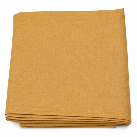 UM TABLE CLOTH