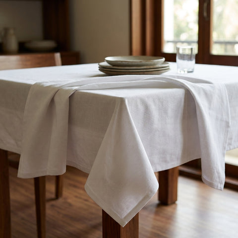 UM TABLE CLOTH 60X60