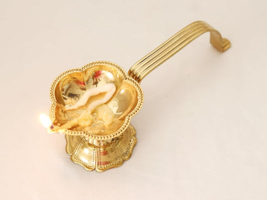 Agromech Brass Pooja Aarti Diya With Handle No.4