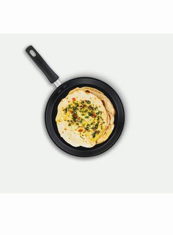 Tefal Cook & Savour Non-Stick Tawa | Thermo-Spot Technology/PFOA Free, Titanium Non-Stick Coating / 28 cm/Superior Induction Base/Suitable for All Hobs/Black / 2 Years of Warranty