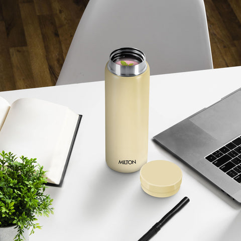 Milton Minimate 260 Thermosteel Insulated Water Bottle, 260 ml, Ivory | Hot and Cold | Leak Proof | Office Bottle | Sports | Home | Kitchen | Travel | Easy to Carry | Rust Proof