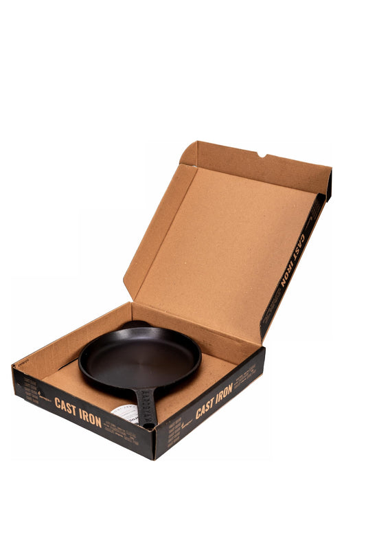 Aarogyam Cast Iron Shallow Fry Omlet Pan Tawa - 8 Inch Diameter, Perfect for 2 Egg Omlet/Uttapam/Roasting, Long Handle, Gas & Induction Compatible, Pre-Seasoned, Naturally Nonstick, Weight 650 Grams