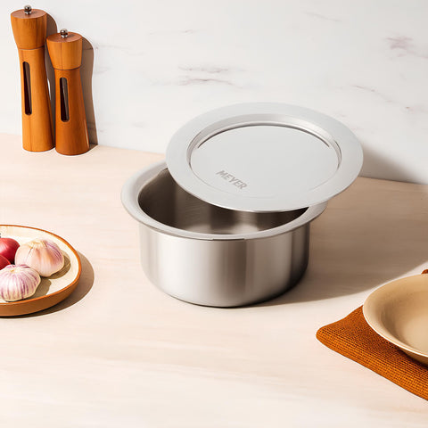 Meyer Triply Stainless Steel Tope with SS 304 Lid | Healthy, Non Toxic | Extended Grip | Bhagona | Tapeli | Patila | for Boiling Milk/Water | 16CM/1.5 litres Capacity | 10 Year Warranty | Silver