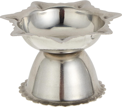 SilverPlated Panchwati Diya set for Puja, 5 Wati Wicks Oil Lamp Deep for Home Mandir Office Temple Pandol Pujan Silver Plated Divine diya set for Pooja for Gifting,Return Gifting,Occasionally Gifting,Utility Gifting,Every Occasion for Festival