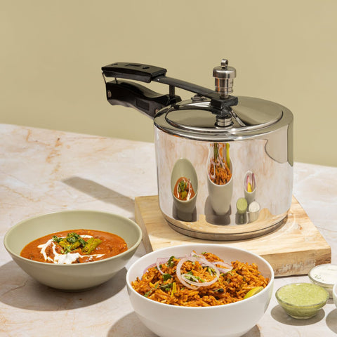 Vinod 2L Stainless Steel Cooker | Sandwich Bottom, Induction