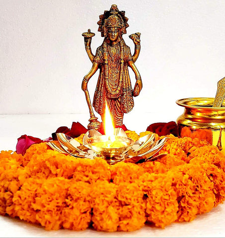 Brass Lotus Akhand Diya | Traditional Worship and Pooja Oil Lamp | Perfect Gift Idol | Home Decor