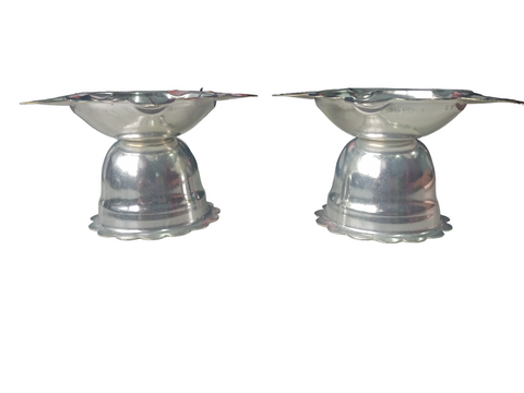 SilverPlated Panchwati Diya set for Puja, 5 Wati Wicks Oil Lamp Deep for Home Mandir Office Temple Pandol Pujan Silver Plated Divine diya set for Pooja for Gifting,Return Gifting,Occasionally Gifting,Utility Gifting,Every Occasion for Festival