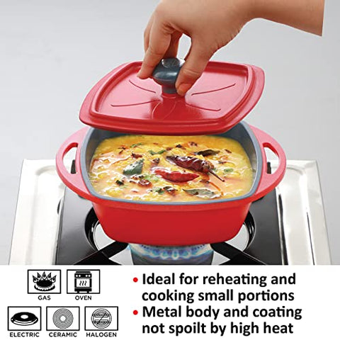 Hawkins 0.75 Litre Mini Casserole with Lid, Square Series Die-Cast pan for Cooking, Reheating, Serving and Storing, Red (MCSR75)